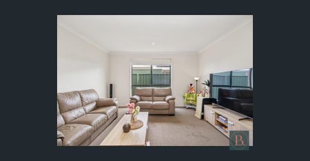 4 Bedroom Property - Photo 5