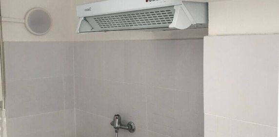 Location appartement 1 pièce 26.79 m² à Carnoux-en-Provence (13470) - Photo 2