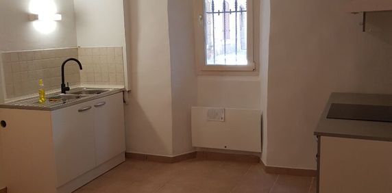 Appartement St Maximin La Ste Baume - 3 pi�ce(s) - 37.78 m2, - Photo 2