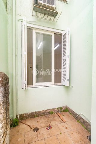 Casa com 3 quartos e 140m² para alugar em Farroupilha, Porto Alegre. - Foto 3
