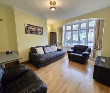 Manor Drive, Whetstone, N20, Property for rent - Photo 4