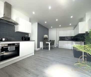 1 bedroom in a house share to rent - Photo 3