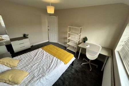 Newport View, - Photo 4