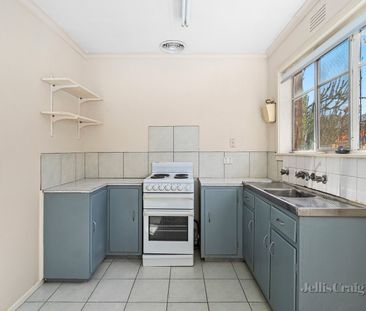 3/30 Chifley Avenue, Altona - Photo 3