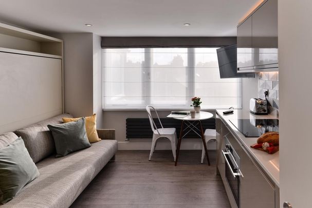 Studio to rent - Photo 1