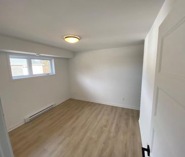 Logement 4 1/2 - 1er novembre - Saint-Jérôme - Photo 3