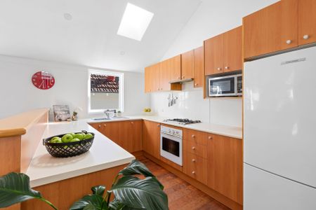 5 Devonshire Street, Crows Nest. - Photo 2