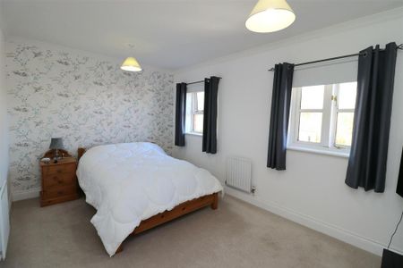 2 bedroom bungalow to rent - Photo 2