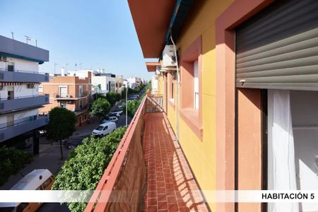 Calle Juan de Ledesma, Sevilla, Andalusia 41006 - Photo 2