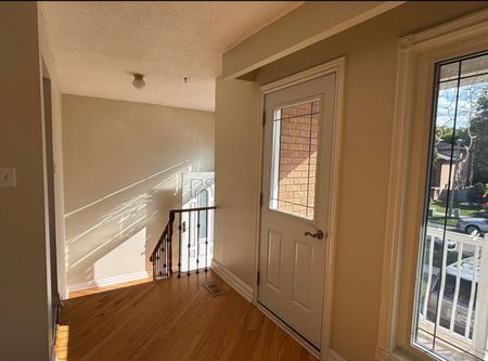 For Lease - 4 Dantek Court, Brampton, Ontario - Photo 5