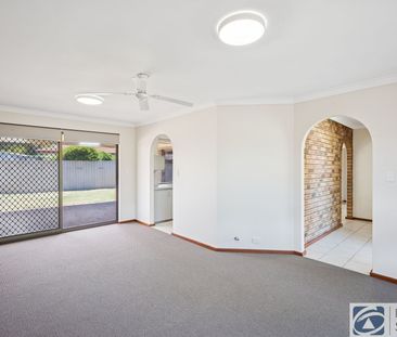 Freshly Refurbished 3-Bedroom Home - Move-In Ready! - Photo 5