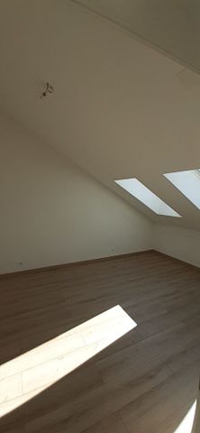 A spacious rooftop terrace facing the setting sun - Foto 2