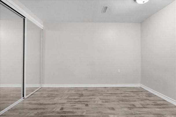 For Lease - 6581 Song Bird Crescent Unit# (Bsmt), Mississauga, Ontario - Photo 1