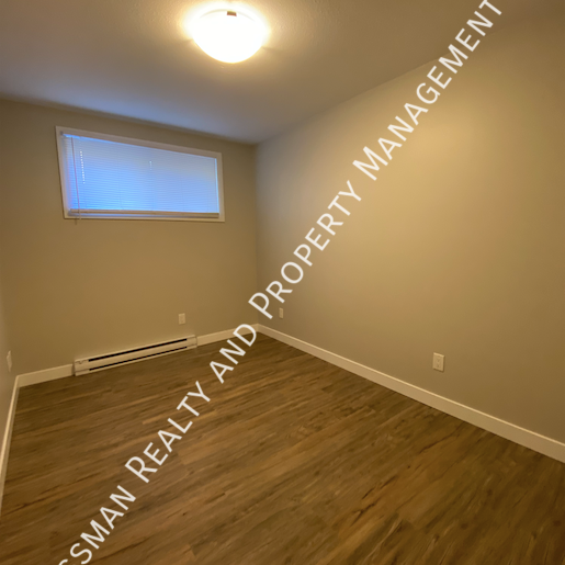 2 Bedroom Basement Suite - Photo 1