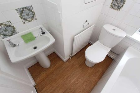 Meadow Lane, Attenborough, NG9 - Photo 3