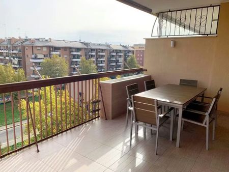 Viale della Grande Muraglia, Rome, Lazio 00144 - Photo 2