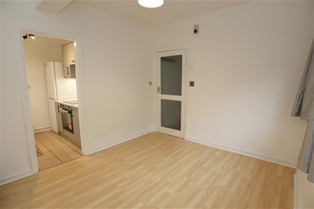 Marine Court, St. Leonards-On-Sea - Photo 3