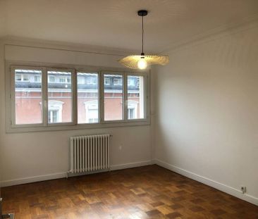 Location Appartement 1 pièce 37m² ANNECY 74000 - Photo 1