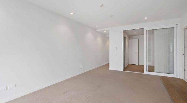 Stunning - 2 bedroom apartment. DGZ - Photo 1