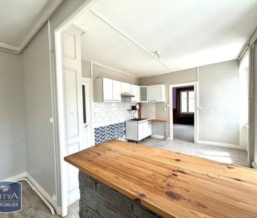 Location Appartement 4 pièces 94m² DUNIERES 43220 - Photo 5