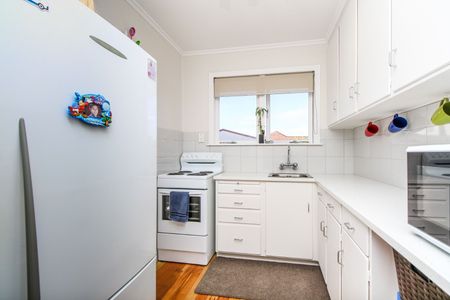 Two Bedroom Unit in Mt Albert - Photo 3