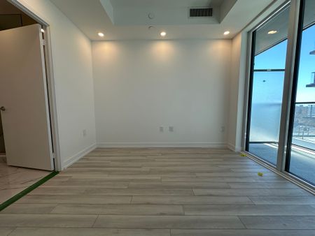 For Lease - 500 Dupont Street Unit# 518, Toronto, Ontario - Photo 2