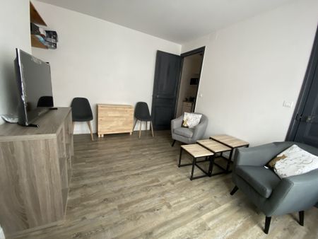 APPARTEMENT DE TYPE 2 MEUBLÉ - QUARTIER HENRIVILLE - Photo 5