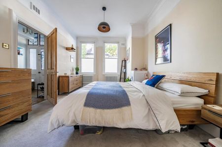 1 Bed Flat, Bargery Road, SE6 - Photo 5