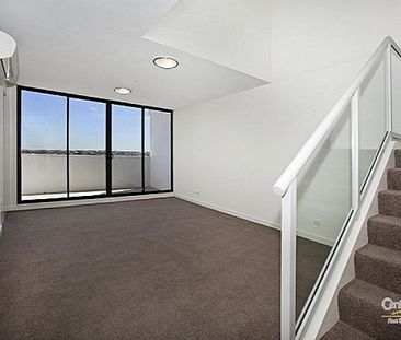 Split-Level One Bedroom Apartment&excl; - Photo 3