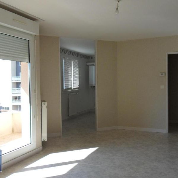 Location Appartement 2 pièces 48m² BOURGES 18000 - Photo 1