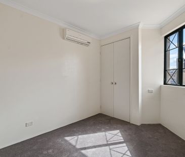Low maintenance convenience - Photo 6