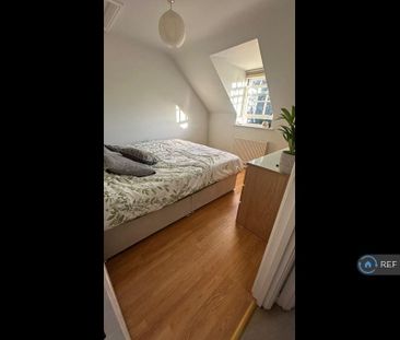 2 bedroom end of terrace house to rent - Photo 4