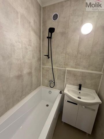 Pronájem bytu 2+1 56 m² - Fotografie 4