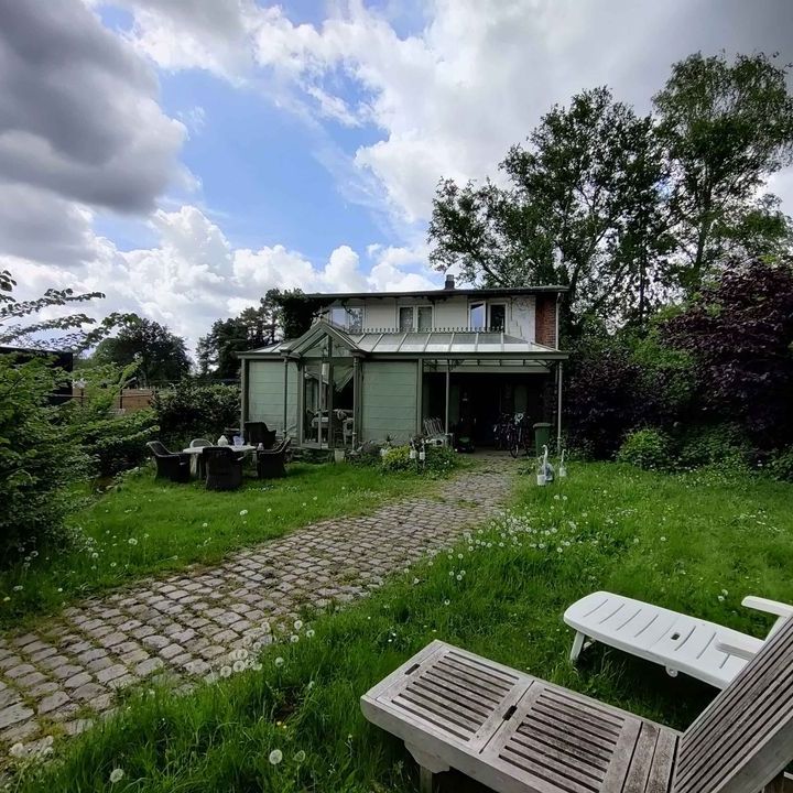 Studentenwoning te huur met 4 kamers en grote tuin - Photo 1