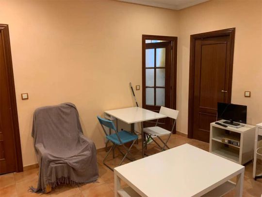 Piso de alquiler en Calle de Fernández de Los Ríos, 11, Arapiles - Foto 1