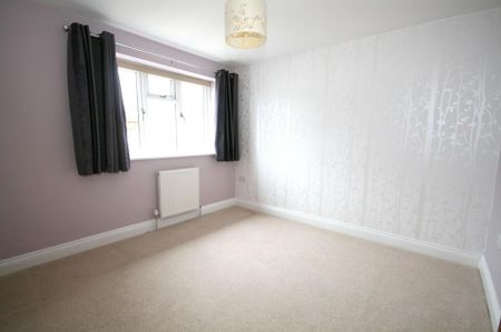 2 bedroom detached house to rent - Photo 2