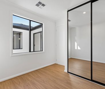 Spacious Family Living in Sought-After Lockleys - Photo 3