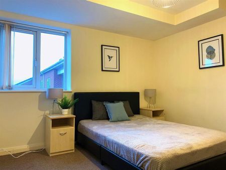 2 bedroom apartment to rent - Photo 4