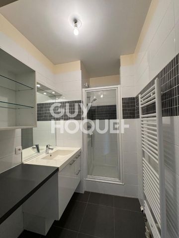 Location Appartement 4 pièces 106m² - Photo 4