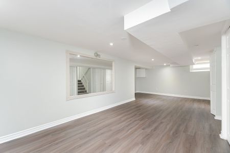 For Lease - 47 Marthclare Avenue, Toronto, Ontario - Photo 2