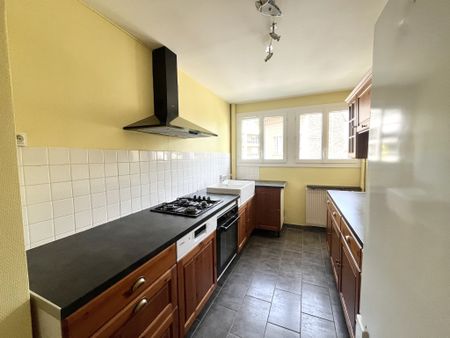 Location Appartement 2 pièces 49m² CHAMALIERES 63400 - Photo 2