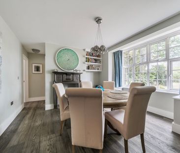 Sheerwater Avenue - 5 bedrooms Property for lettings - Seymours - Photo 4