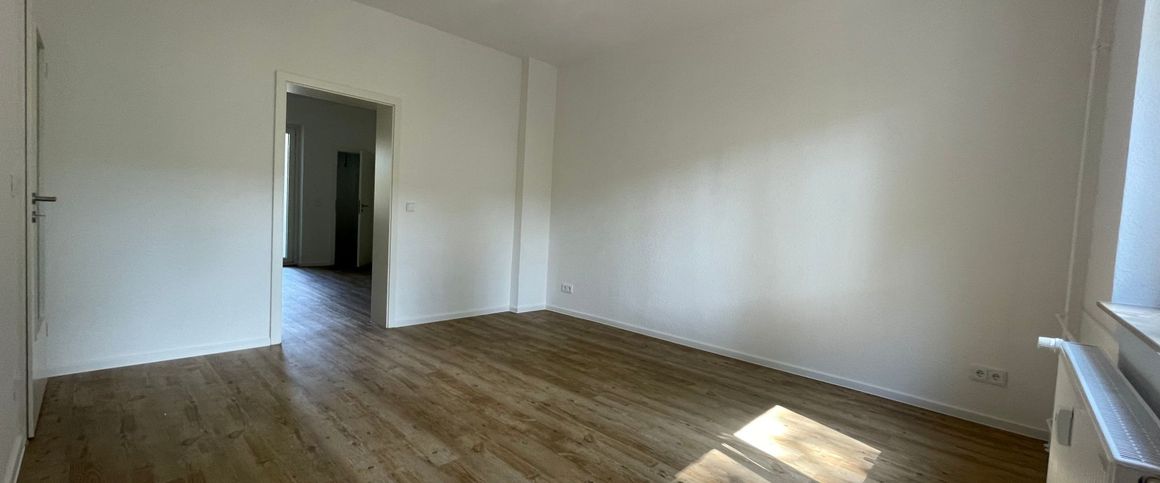 *hochwertig saniert*2-Zimmer + Mansarde*Balkon*Tageslichtbad* - Photo 1