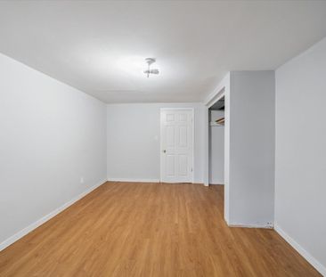 For Lease - 6 Glenecho Drive, Barrie, Ontario - Photo 3