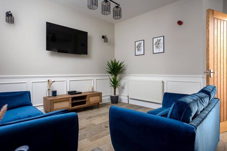 St. Mark Street, Gloucester, Gloucestershire, GL1 - Photo 2