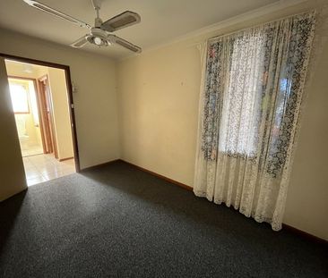 38 Davies Crescent, Port Augusta West - Photo 5