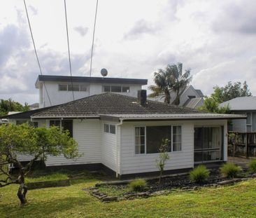 Beautiful in Mangere Bridge - Photo 5