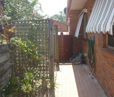 $700 per week / $2,800 Bond - Photo 6