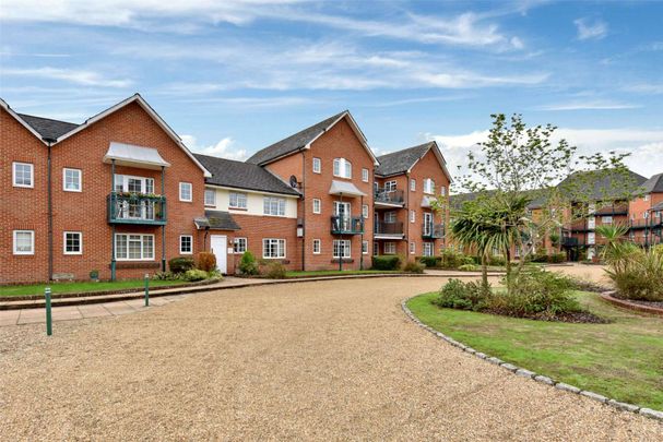 A first floor furnished two bedroom apartment with lift and car parking in a sought after Windsor town development. - Photo 1