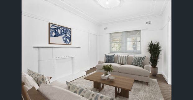 Renovated period home - Photo 1